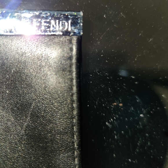 Fendi wallet - Picture 1 of 4